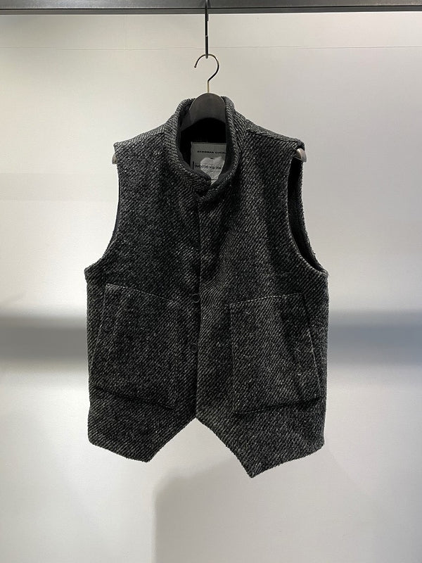 SYNGMAN CUCALA / TWEED VEST / GREY